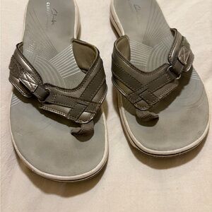 Clarks Women's Taupe Sandals